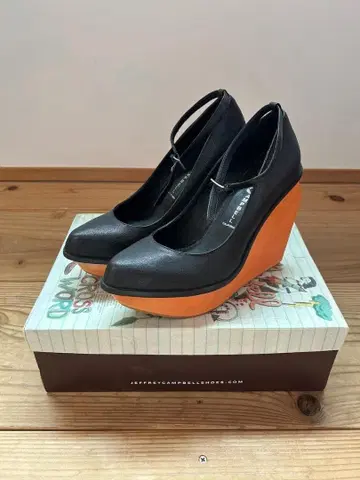 Jeffrey Campbell 블랙 웨지힐 부츠 펌프스