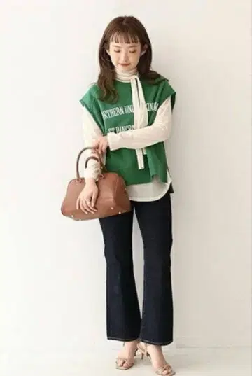 칼리지 베스트 그린