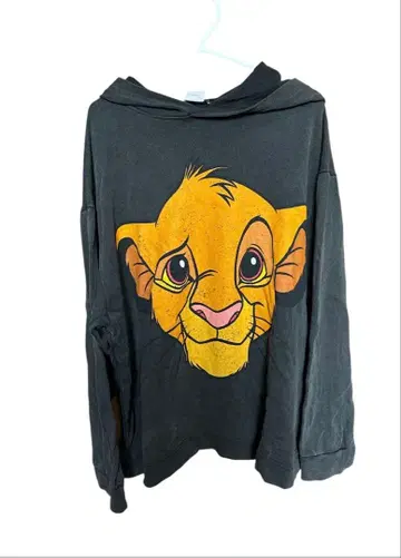 ZARA Disney 라이온킹 후드티