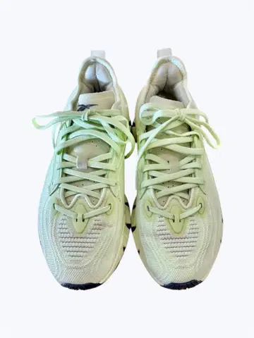 Reebok ZIG KINETICA 3 러닝화