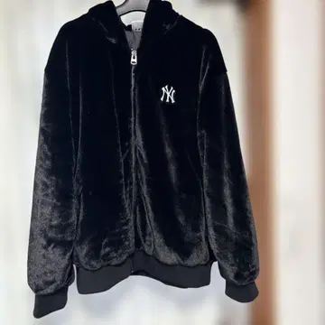 NY 로고 자수 플리스 자켓 블랙