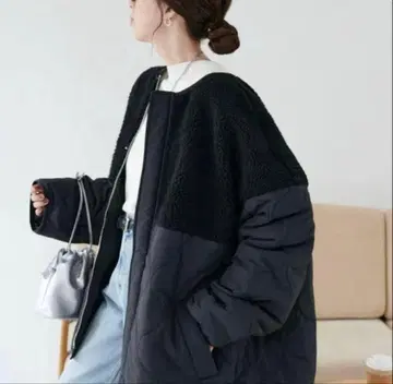 새상품급 디스코트 보아 절개 퀼팅 코트