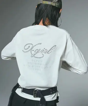 큐빅 [ 새상품 ] 배송비 포함 XGIRL 엑스걸 롱T