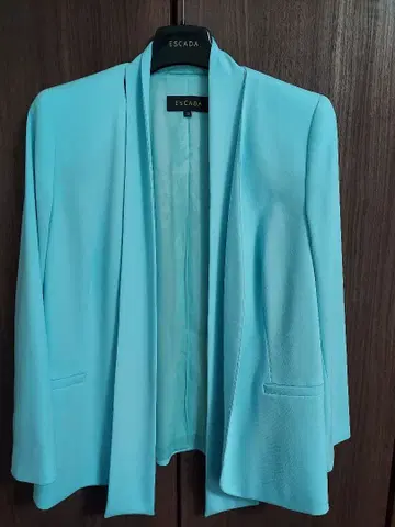 ESCADA 스카이블루 테일러드 자켓 38
