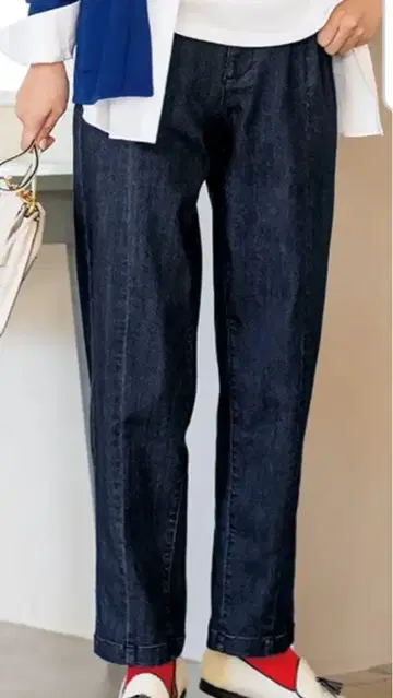 하르메쿠 배럴 디자인 데님 팬츠