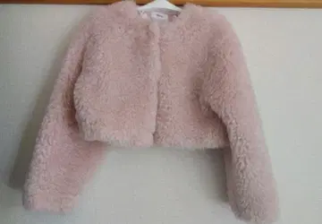 SNIDEL 인기 숏 기장 보아 아우터