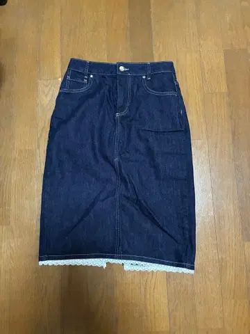 ZARA 타이트 스커트 / 레이스