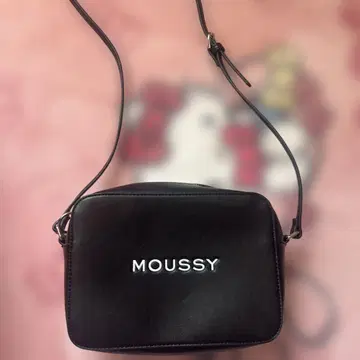 MOUSSY 블랙 숄더백