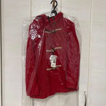 UNIQLO 빨간색 더플 코트 후드 부착 미사용