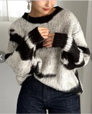 카모플라주 패턴 모헤어 터치 니트 풀오버