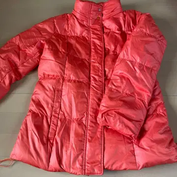 유니클로-핑크 퀼팅 다운 자켓