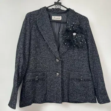 트위드 자켓 블랙 코사지 탈부착 가능