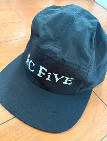 FC FiVe 블랙 캡