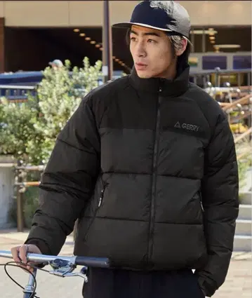GERRY 블랙 다운 자켓 남성용 M