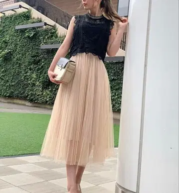 세실 맥비 레이스&튤 도킹 원피스