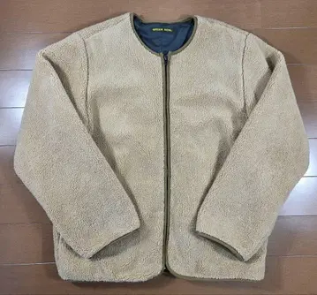 그린 볼 노카라 플리스 재킷 베이지