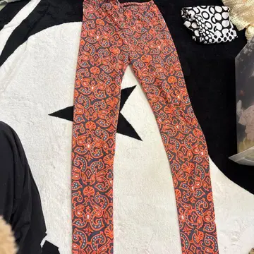 Yobi 오렌지 무늬 스트레치 레깅스