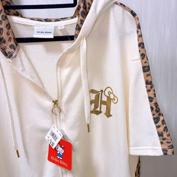 Hello Kitty 키티 레오파드 무늬 룸웨어 상하의 세트