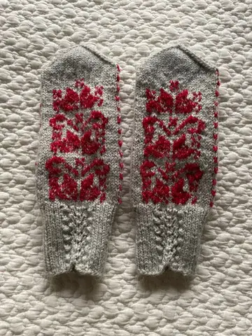 라트비아 손뜨개질 장갑