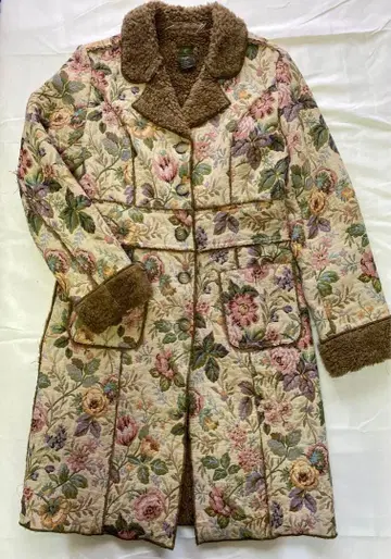 레트로 꽃무늬 퀼팅 코트 사이즈 10