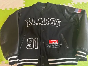 XLARGE 바시티 자켓 블랙