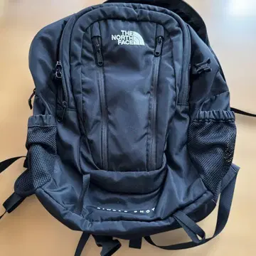THE NORTH FACE 블랙 백팩