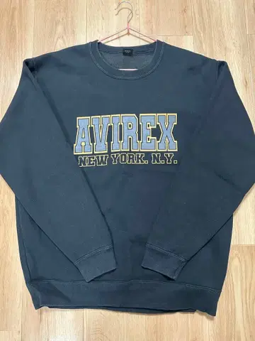 AVIREX 블랙 맨투맨 1975