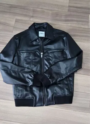 ZARA 가죽 자켓