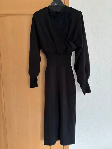 rienda 레이스 레이어드 타이트 knitOP 니트 원피스