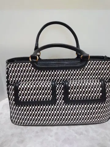 인덴야 체크 무늬 핸드백