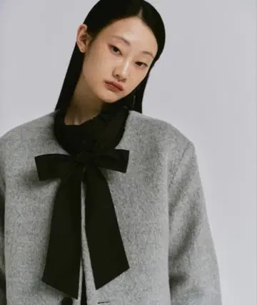 FEKETE 보타이 프릴 셔츠 블라우스