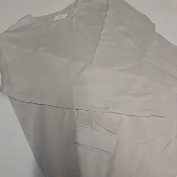 EDIFICE 두께감 있는 상의 깔끔한 후드 맨투맨