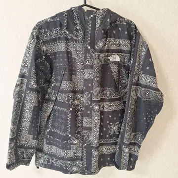 더 노스페이스 반다나 패턴 마운틴 파카 M