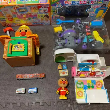 호빵맨 목수 나사나사 다단단 병원 기차 묶음 판매