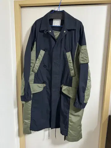 sacai 클래식 밀리터리 자켓 SCM-052 네이비 카키