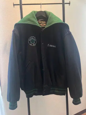 세일러 바시티 자켓