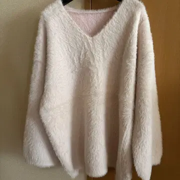 주멜로 라이트 핑크 V넥 스웨터