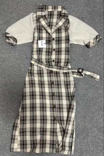 체크 무늬 7부 소매 원피스 레오니