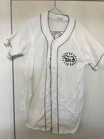 L 사이즈 버튼업 셔츠 화이트