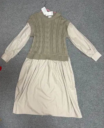 베이지 케이블 짜임 니트 원피스 어반 리서치 도어스