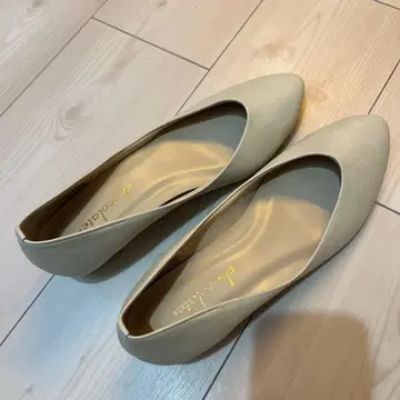 일본제 부드러운 로우힐 플랫 펌프스 아이보리 ivory