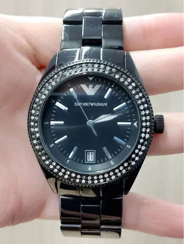 엠포리오 아르마니 블랙 손목시계