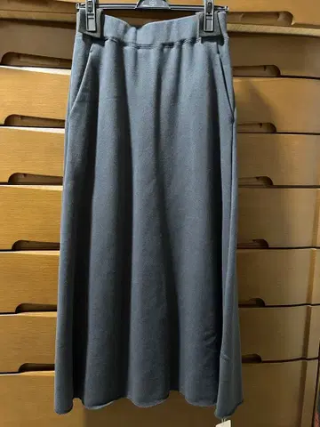 그레이 롱 스커트 M 사이즈 포켓 부착