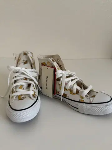 미사용 새상품 컨버스 올스타 키키라라 x 컨버스 콜라보 스니커즈