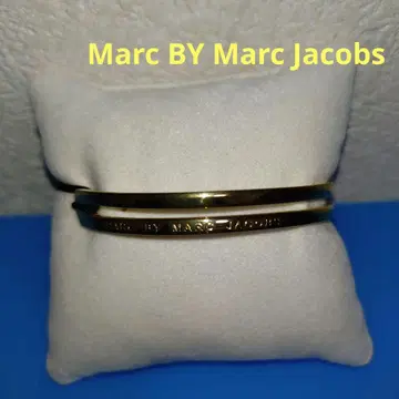 MARC BY MARC JACOBS 골드 컬러 팔찌