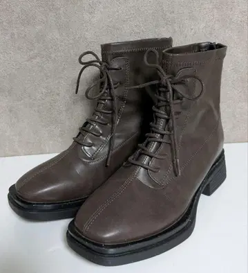 스퀘어 레이스업 부츠 M