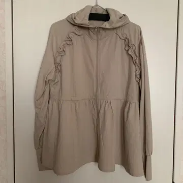 프릴 달린 후드 베이지 마운틴 후드티