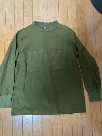 헝가리군 모크넥 셔츠