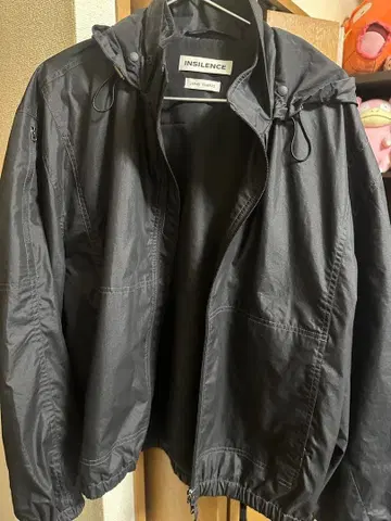 INSILENCE 블랙 자켓