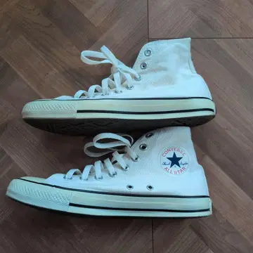 [ 새상품급 ] Converse All Star 화이트 하이컷 스니커즈
